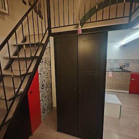 Mini Loft In Centro Bari Exterior foto