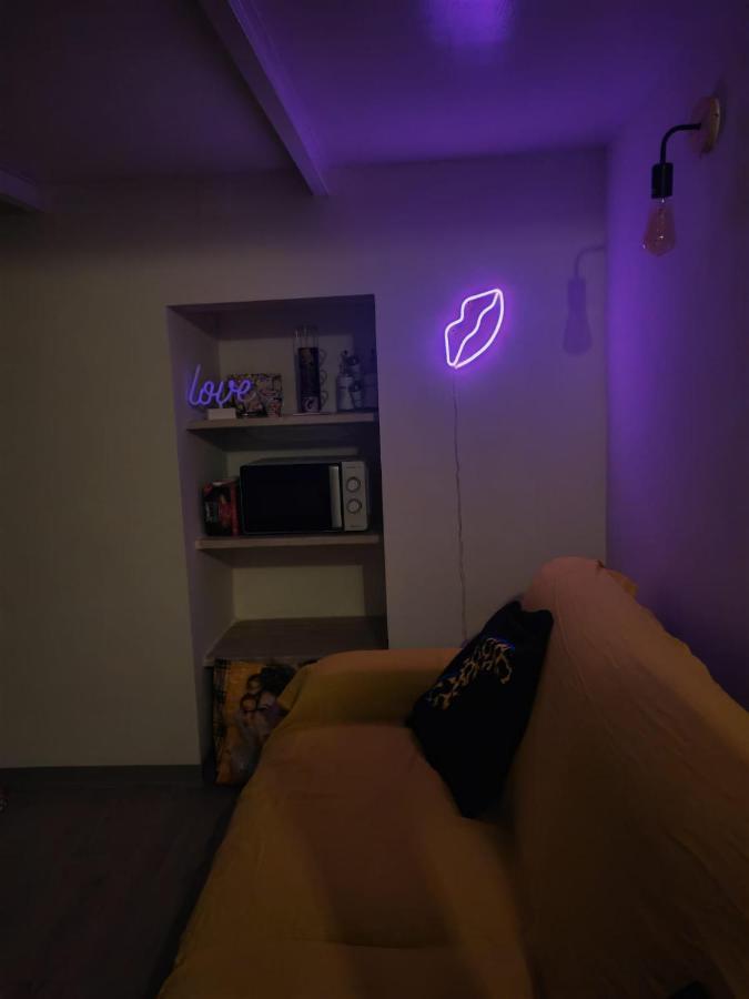 Mini Loft In Centro Bari Exterior foto