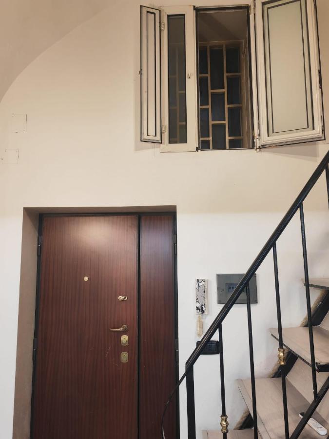Mini Loft In Centro Bari Exterior foto